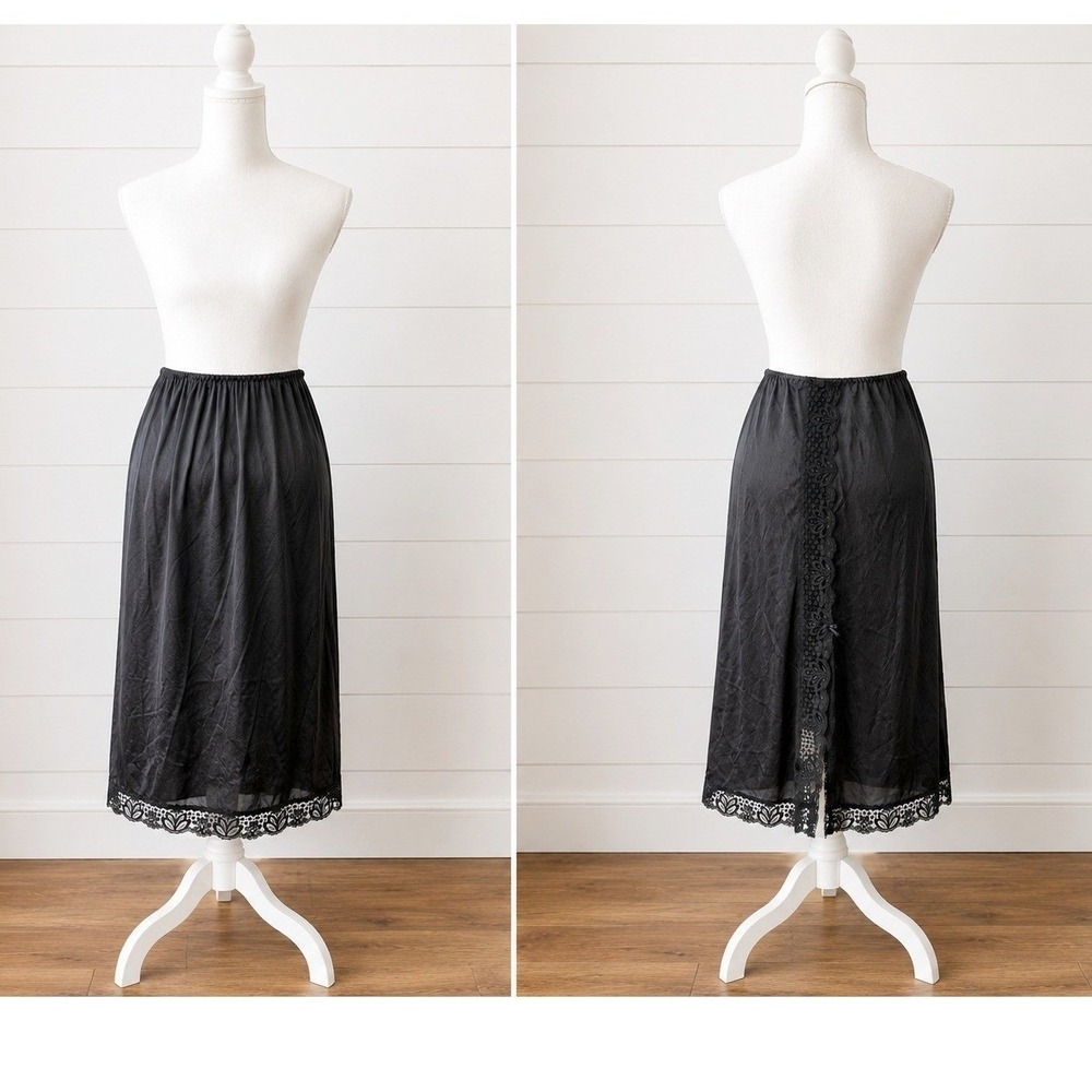 Vintage Womens Black Lace Trim Slip Skirt S Dark‎ Romantic Whimsigoth Victorian